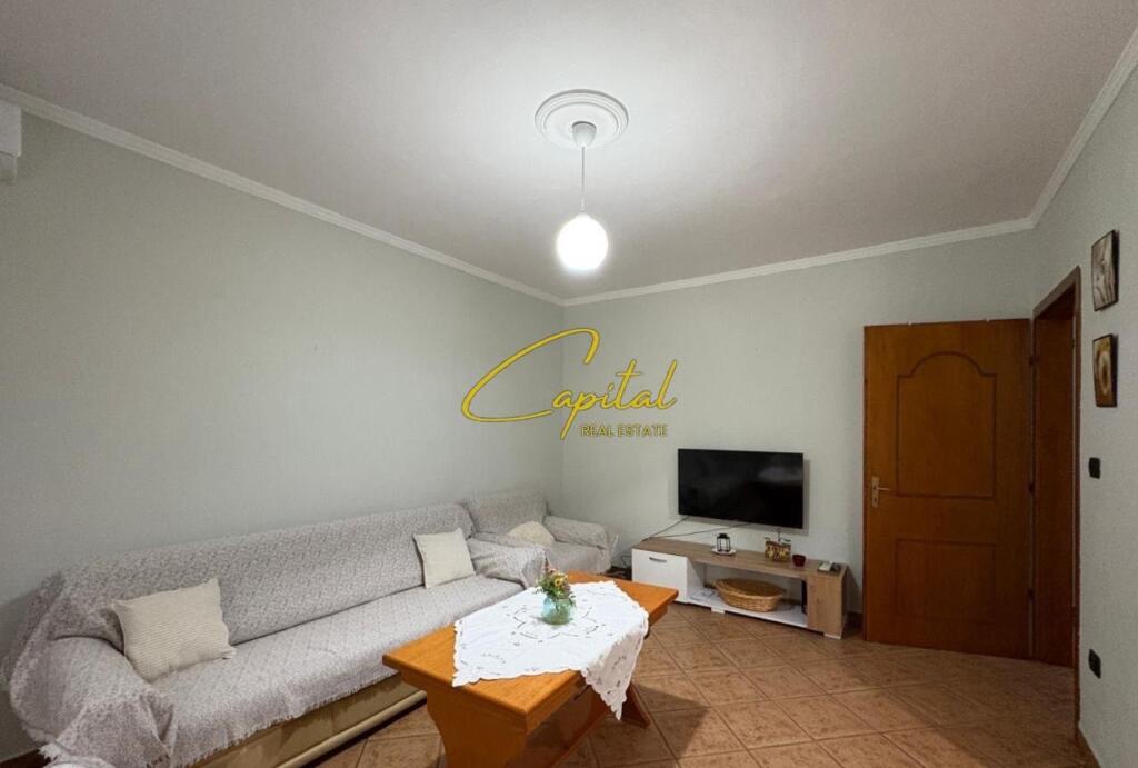 APARTAMENT ME QERA 1+1 LAPRAKE 50.000 LEKE