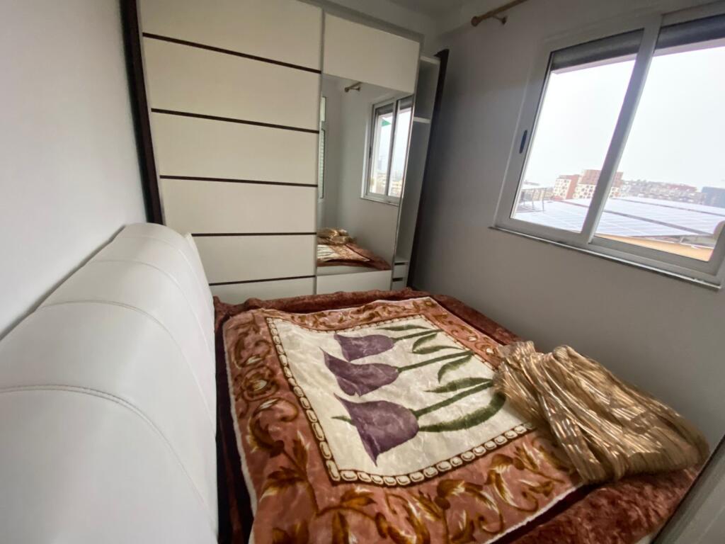 Apartment 2+1 for rent at Zogu i Zi