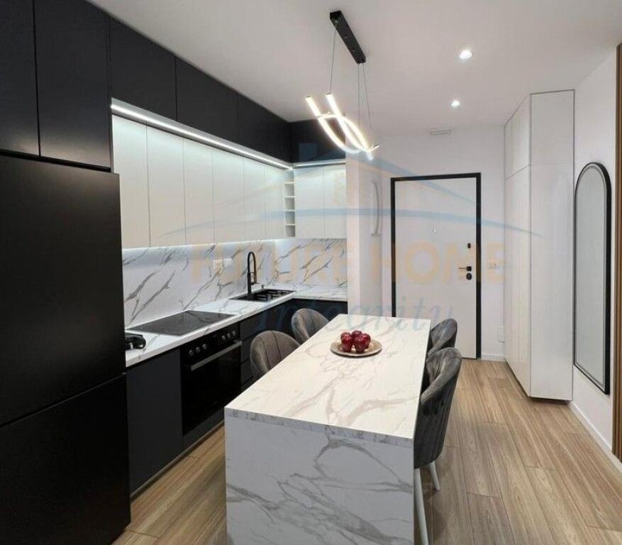 Qera, Apartament 2+1+Post Parkimi, Lake View Residence, Tiranë.