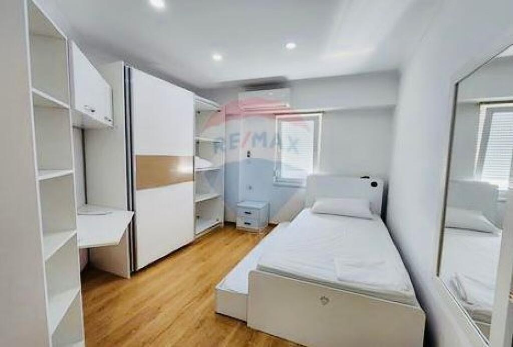 Apartment 2+1 Frosina Plaku Street