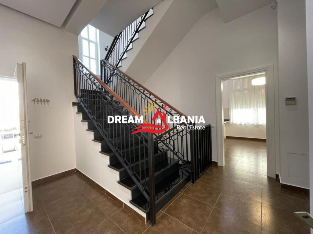 Vile 3 kateshe me qera ne Lunder tek Rezidenca Rolling Hills ne Tirane (ID 4251305)