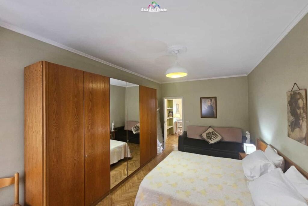 Apartment For Rent 1+1 In Center (ID B211406) Tirane