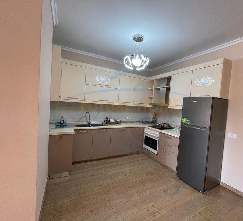 Qera, Apartament 2+1+2, Kopshti Zoologjik, Tiranë