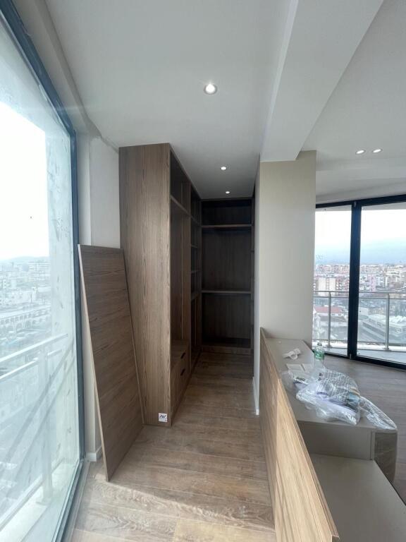 Jepet apartament me qera