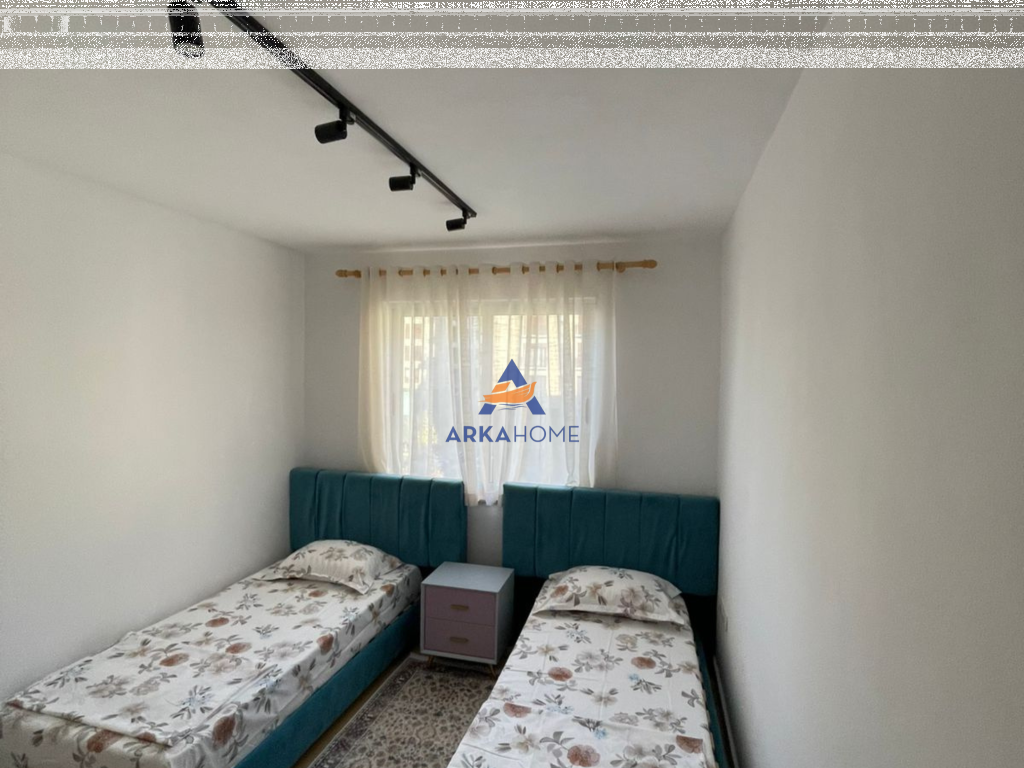 FOR RENT APARTMENT 2+1+ BALCONY "BULEVARDI ZOGU I PARE " 800 EURO