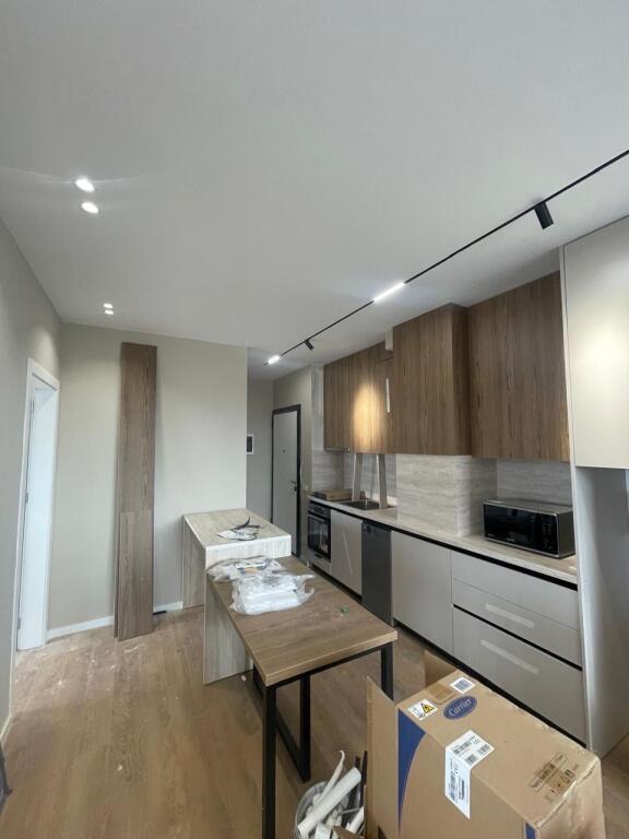 Jepet apartament me qera