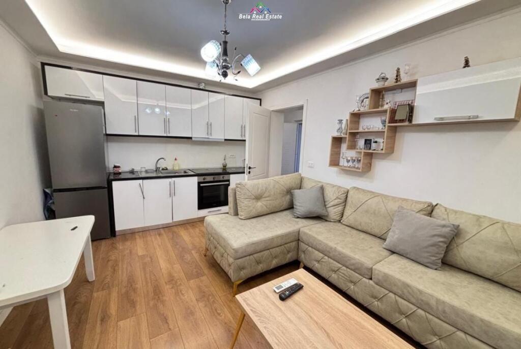 Aparament Me Qera 2+1 Tek Harry Fultz (ID B2211387) Tirane