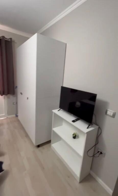 Jepet me qira 2+1+1 Laprake 520 mije leke