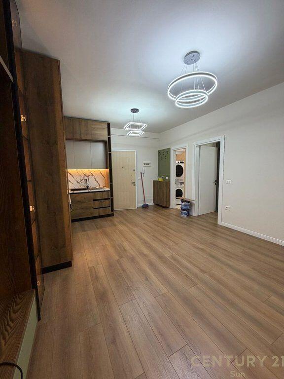 Apartment 1+1 for rent in Komuna e Parisit!