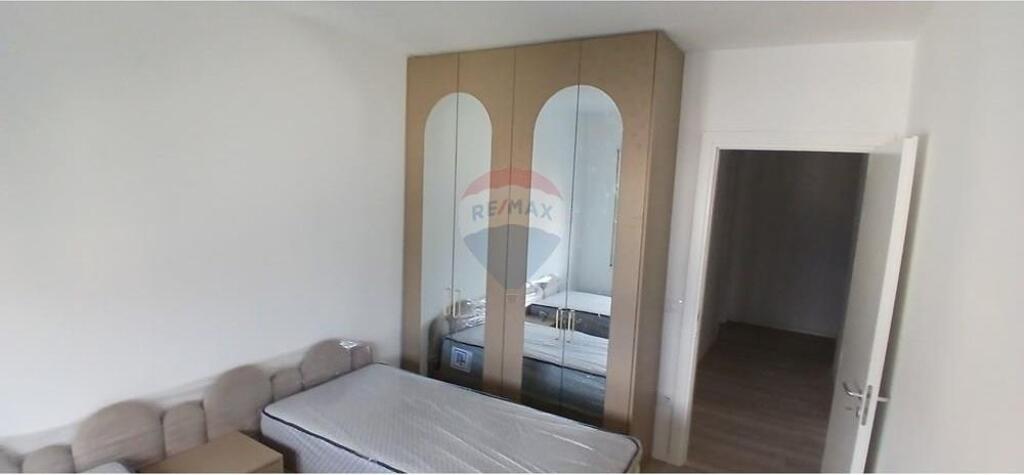 Apartamenti me qera 2+1+2 te kodra e diellit