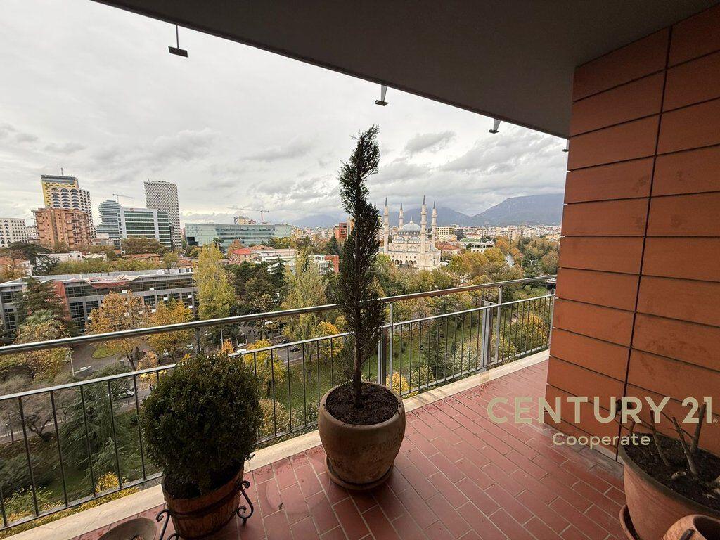 Ambient Multifunksional me Qira në ETC – Rruga e Elbasanit