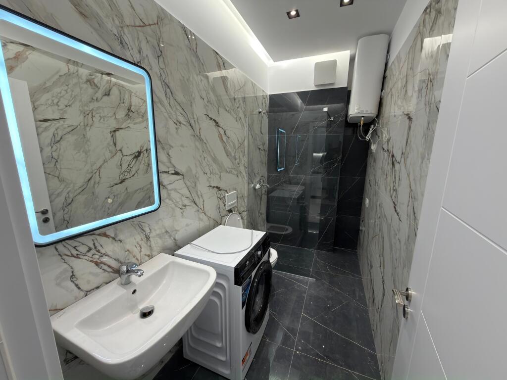 Apartment 1+1 for rent – At Casa Italia  The apartment is located on the 6th floor of a new building with an elevator. It is currently being furnished, which will be completed by February 1st. Modern and suitable living space.  Price: 550 € / month