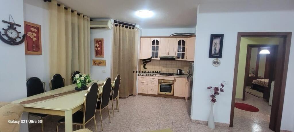 APARTAMENT ME QERA 2+1 BLLOK 100.000 LEKE