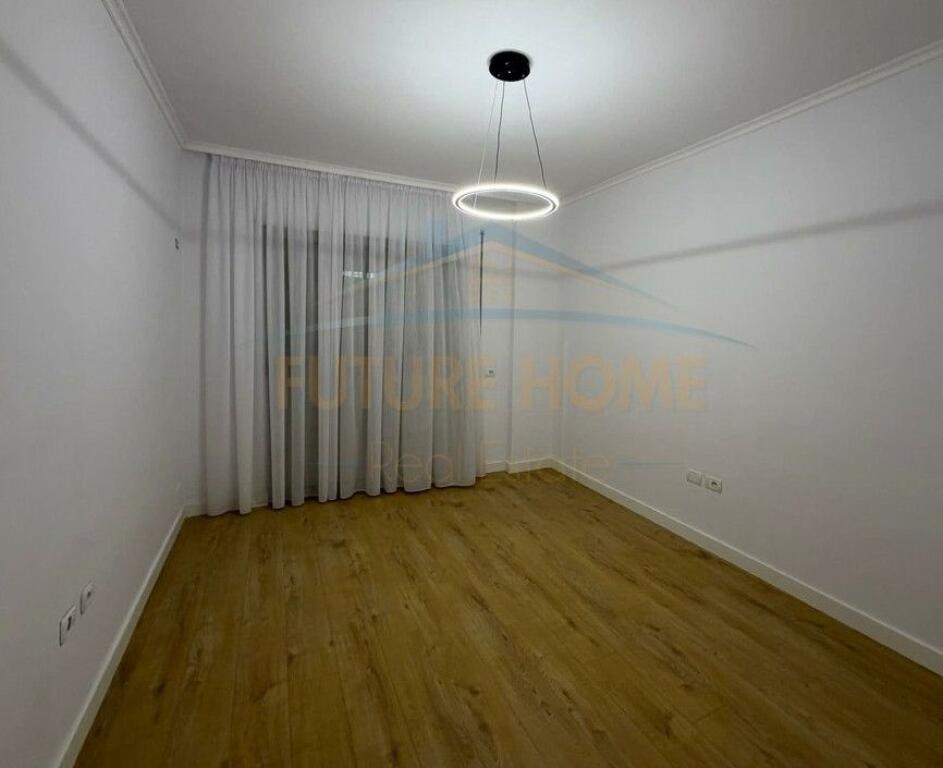 For sale, 2+1 Apartment Fabrika e Miellit, Tirane
