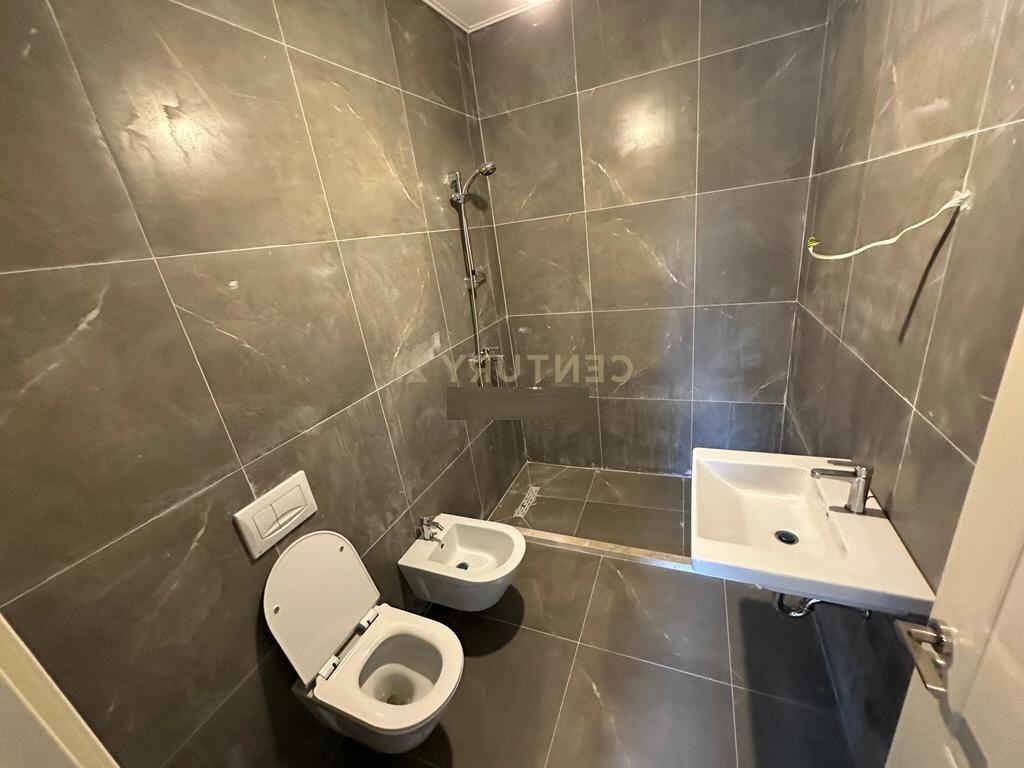 APARTMENT 2 + 1 + 2 + PARKING SPACE FOR SALE IN KINOSTUDIO !