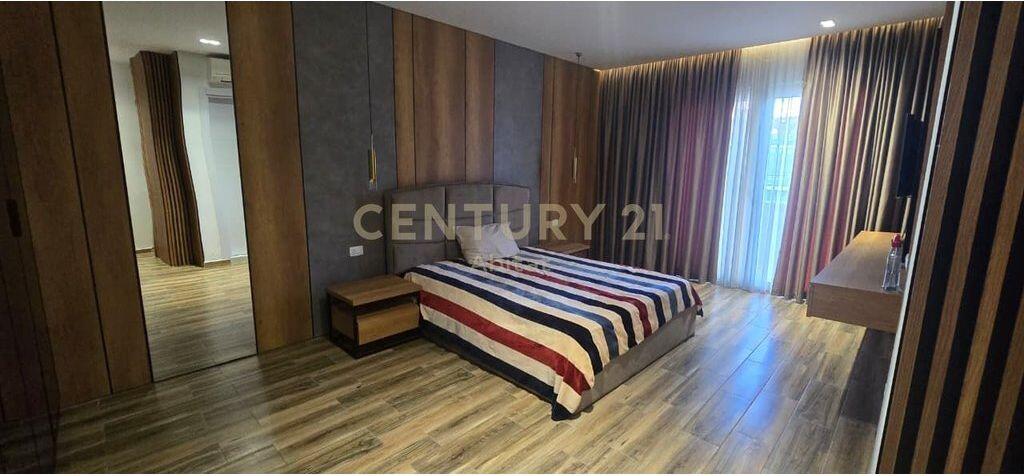 For rent Apartment 3+1+3 + 2 parking spaces – very close to the Delijorgji Complex, opposite the American Hospital 3!
