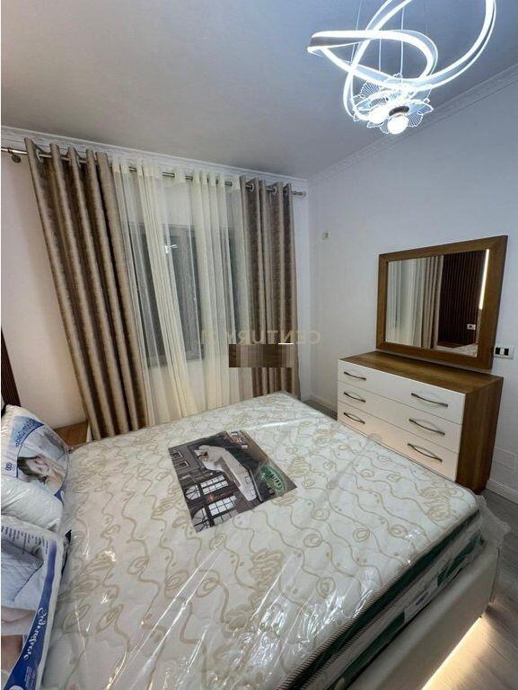 WE SELL APARTMENT 1+1, MISTO MAME!