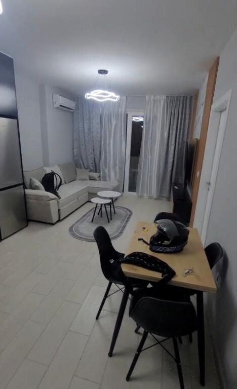 For rent 1+1 GOLDEN PARK 500 thousand lek