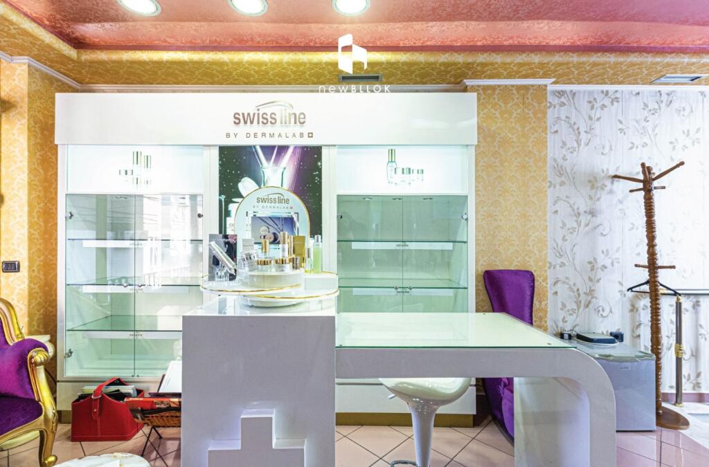 In Affitto: Locale su 2 Piani 📍Mine Peza/Via Durres || (1.000€/mese) Posizione Super, Vicino al Centro