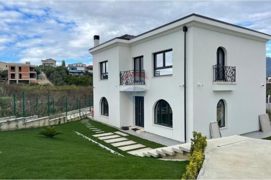 A newly finished villa is for rent in Mjulle Bathore.