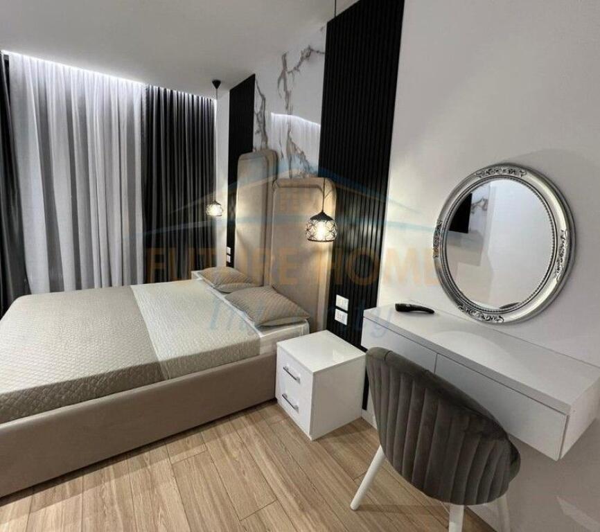 Qera, Apartament 2+1+Post Parkimi, Lake View Residence, Tiranë.