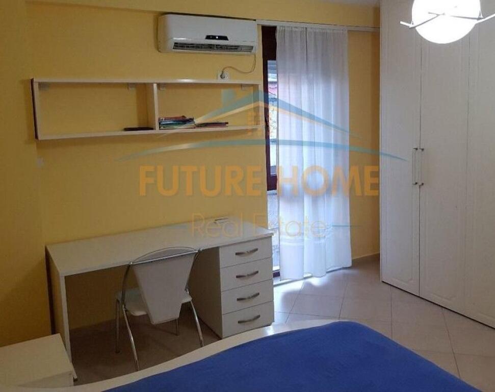 Rent, Apartment 2+1+2, Barrikadave Street
