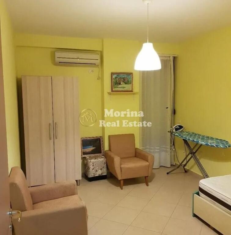 Rent | Apartment 2 + 1 | Barricades Street | 700 €/month