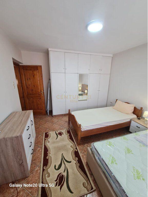 Apartment 2+1 for rent near the Artistic High School