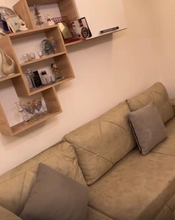 2+1 apartment for rent at Harry Fultz!