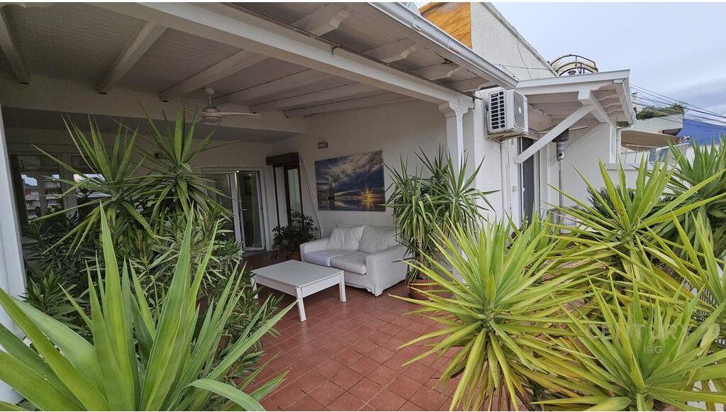 Exclusive apartment with veranda for sale in the heart of Blloku