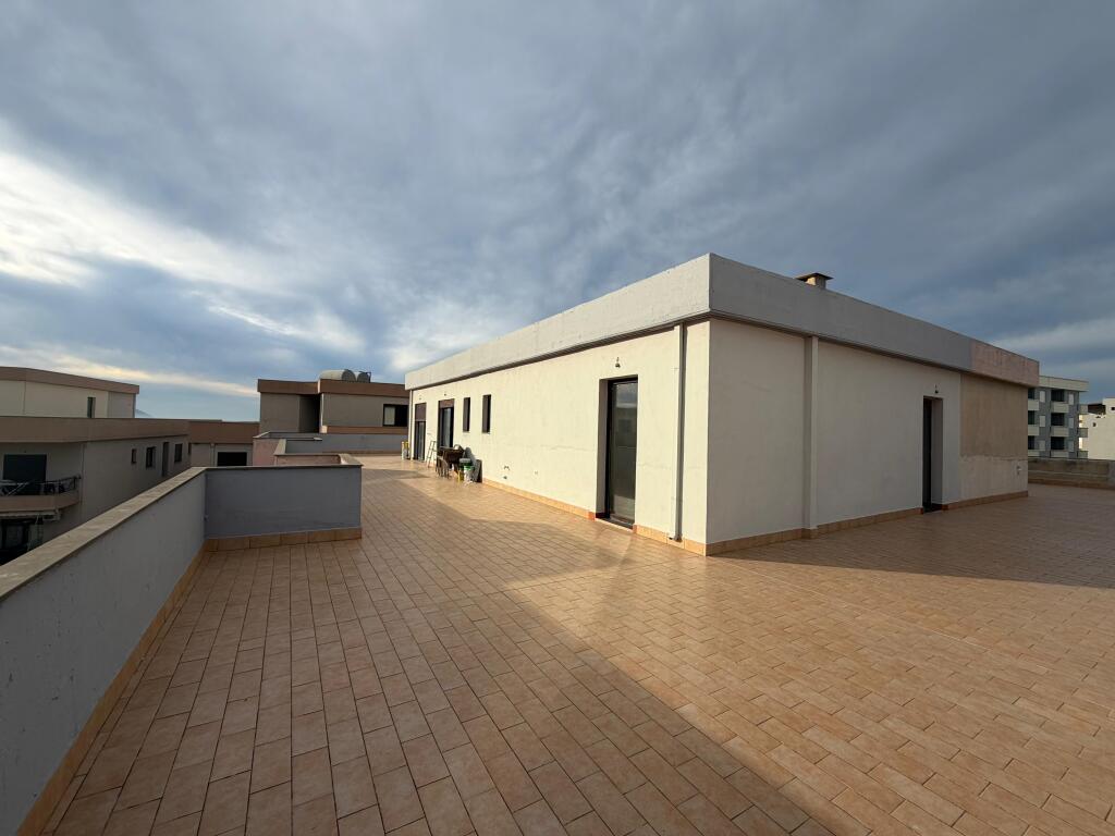 Papafingo ekskluzive Ne Shitje