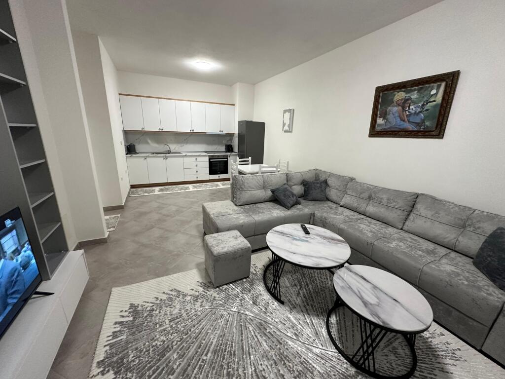 Qera 1+1 Apartament Rezidenca Green City,unaza e re.