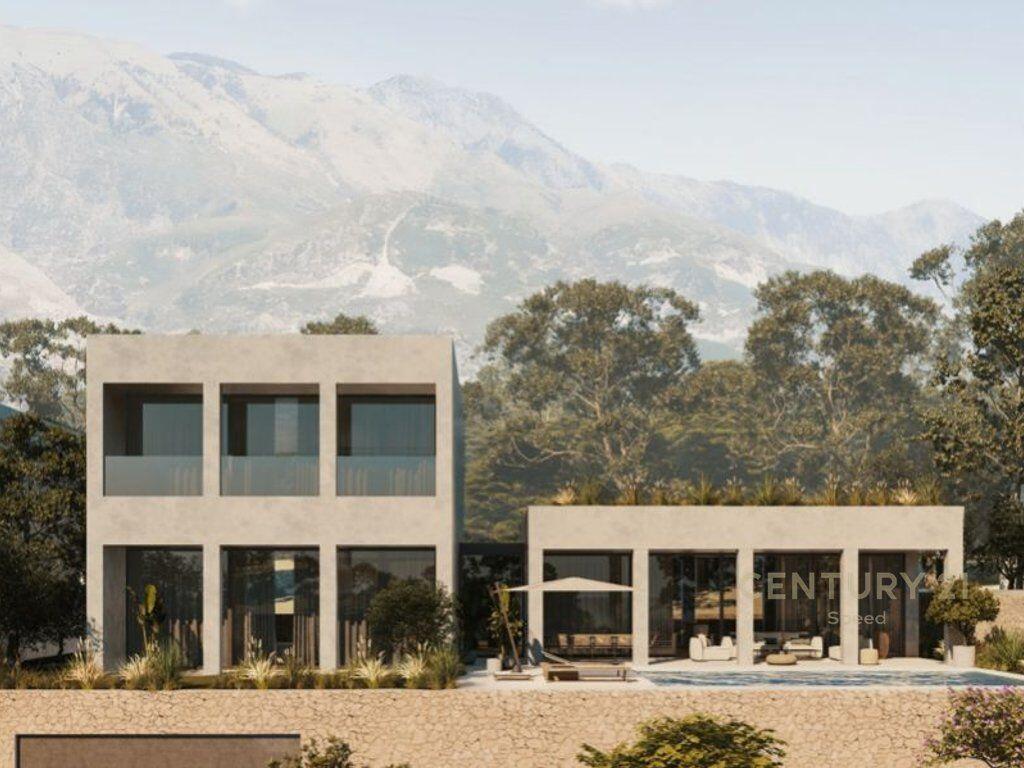 2+1 apartment and parking space for sale in Dhërmi, Vlora in the Square Village complex!!