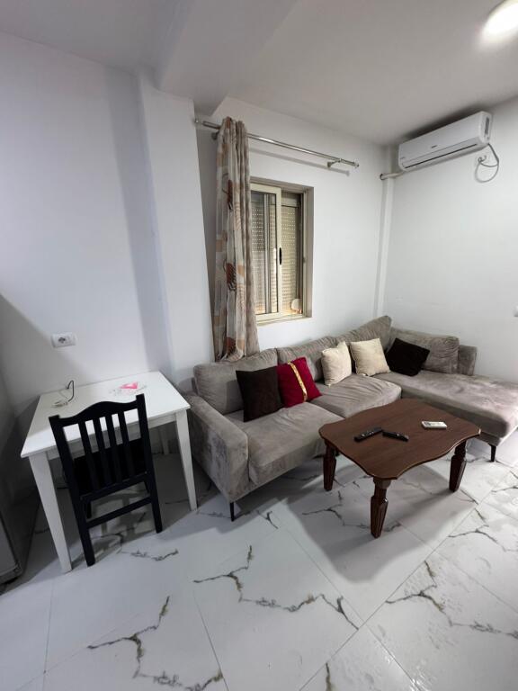 Appartamento 1+1 in affitto presso l'ospedale americano 3.