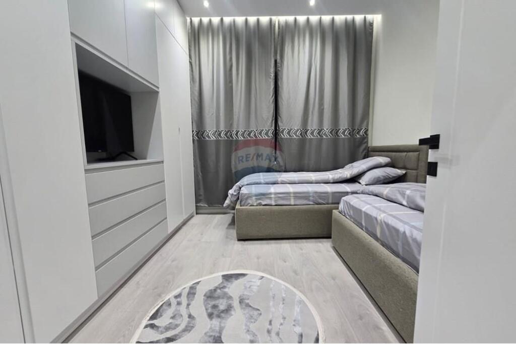 Apartment for rent 2+1 at Vilat Gjermane!!