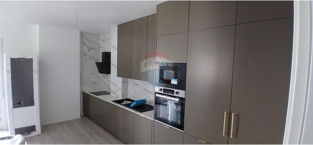 Apartamenti me qera 2+1+2 te kodra e diellit