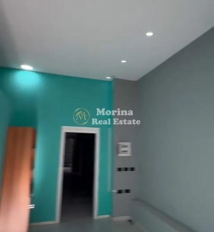 Affitto | Locale Commerciale | Via di Dibrës | 500 €/mese