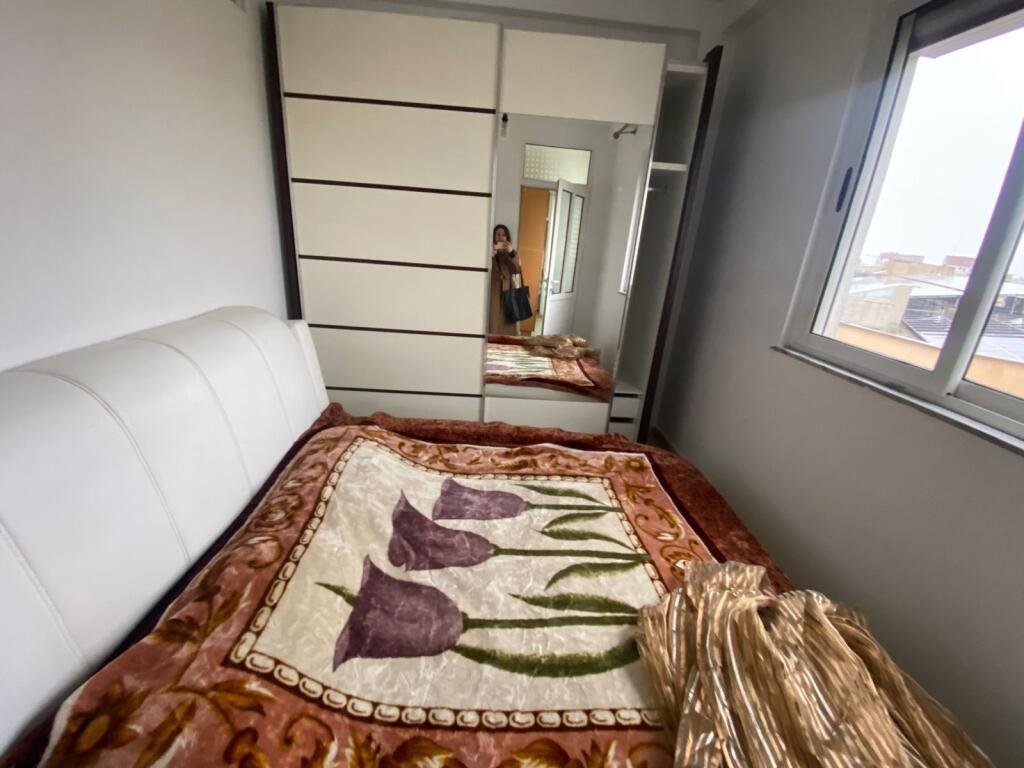 Jepet Me Qera Apartament 2+1+1 Ballkon