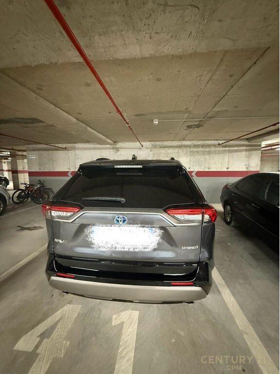 Apartment 2+1+2 with Parking for Sale at Extra Price – New Boulevard, Tirana