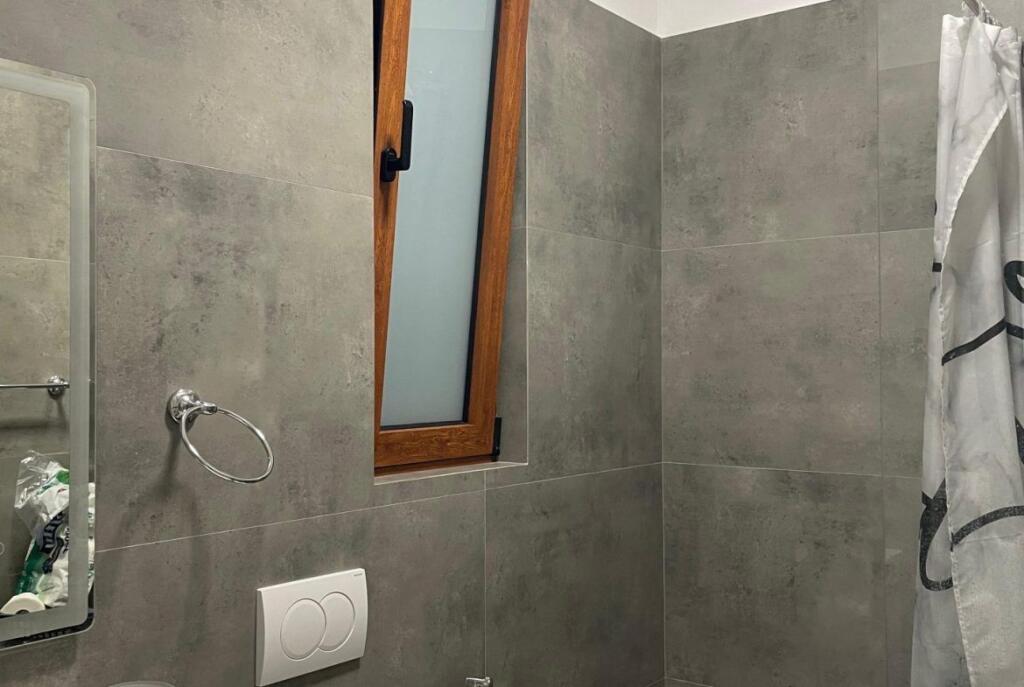 APARTAMENT ME QERA 2+1 SELITE 70.000 LEKE