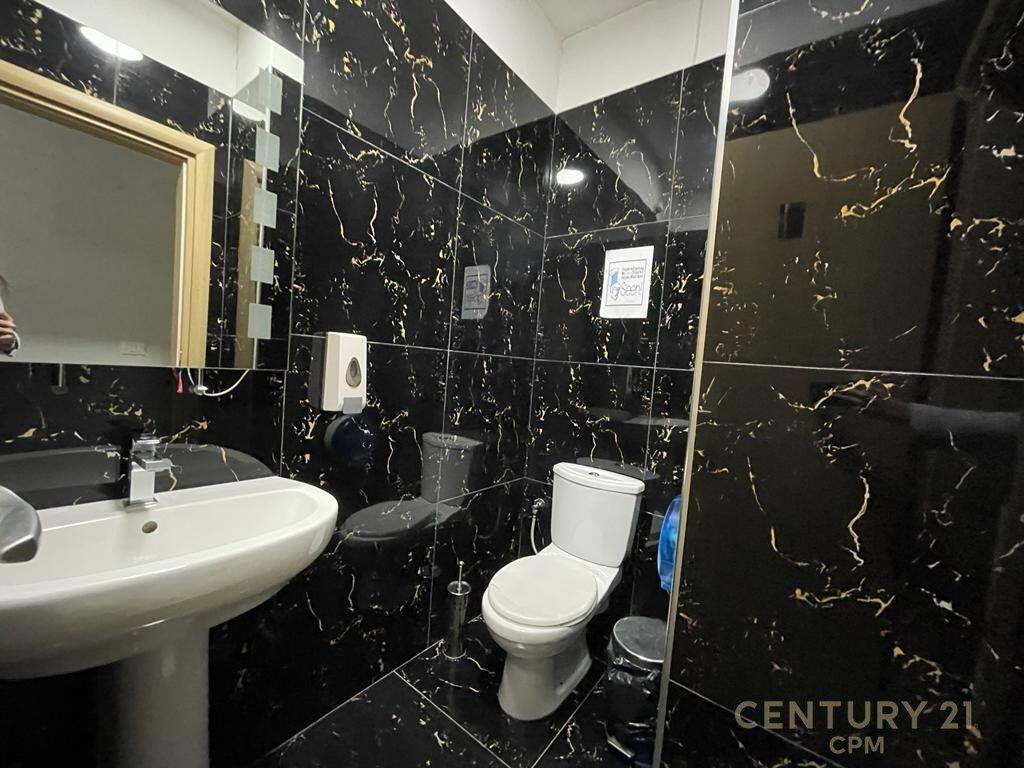 Zyre me qira tek Ali Demi!
