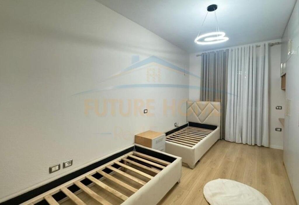 For sale, Apartment 2+1+2, Misto Mame
