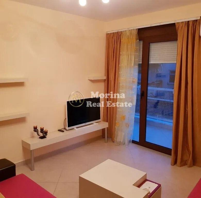 Rent | Apartment 2 + 1 | Barricades Street | 700 €/month