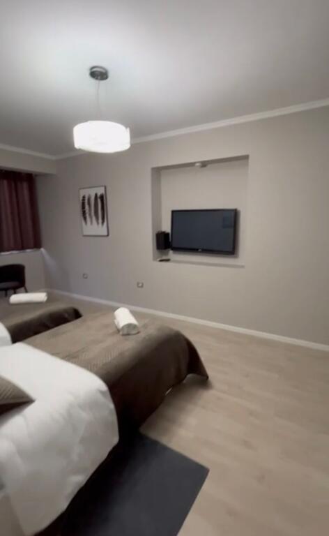 Jepet me qira 2+1+1 Laprake 520 mije leke