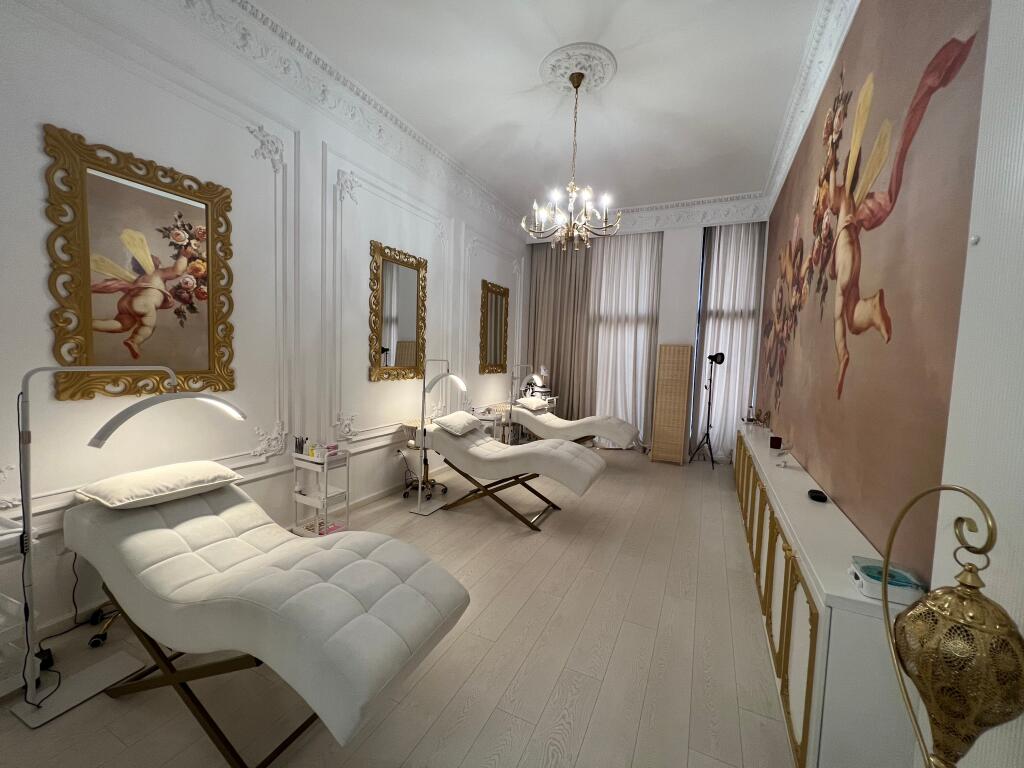 ‼️ OKAZION ‼️ 📣 SHITET BIZNESI (Jo Ambienti) 📍 Tirana Garden Building, Prane 21-Dhjetorit 🛣️ Rruga e "Kavajes" ✨