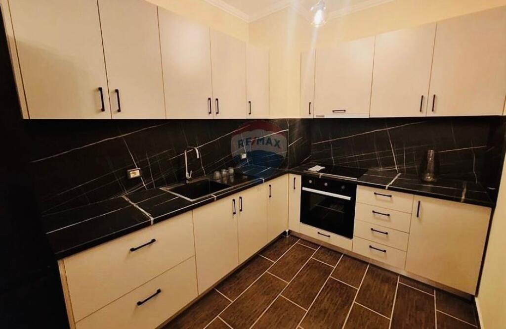 Appartamento 2+1+2 a Yzberisht