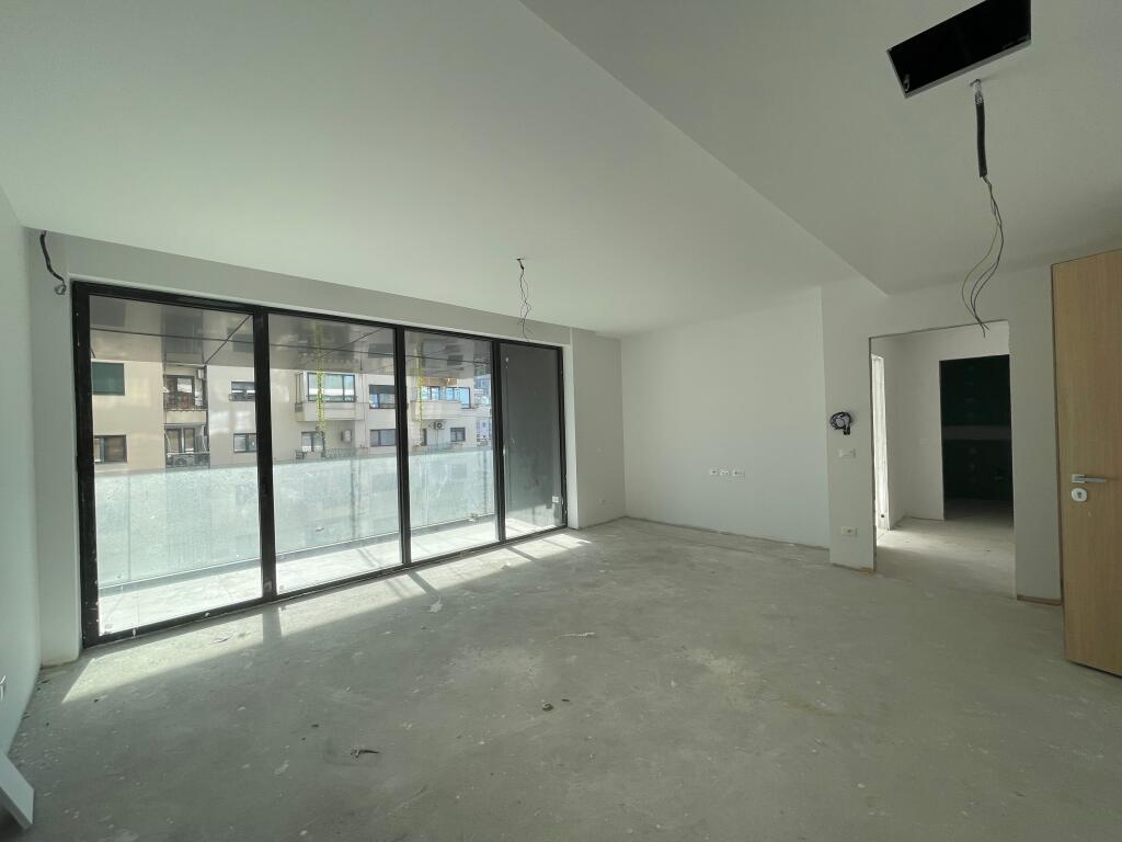 Jepet me QIRA ambiente Zyrash në zonën më ELITARE në TIRANË pranë Stadiumit "Air Albania"