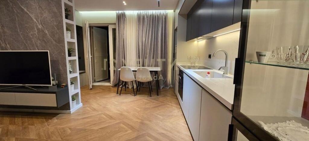 Apartment 1+1 for sale in Kodra e Diellit 1 Residence.