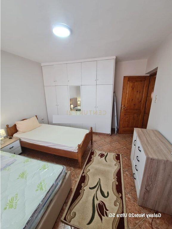 Apartment 2+1 for rent near the Artistic High School.