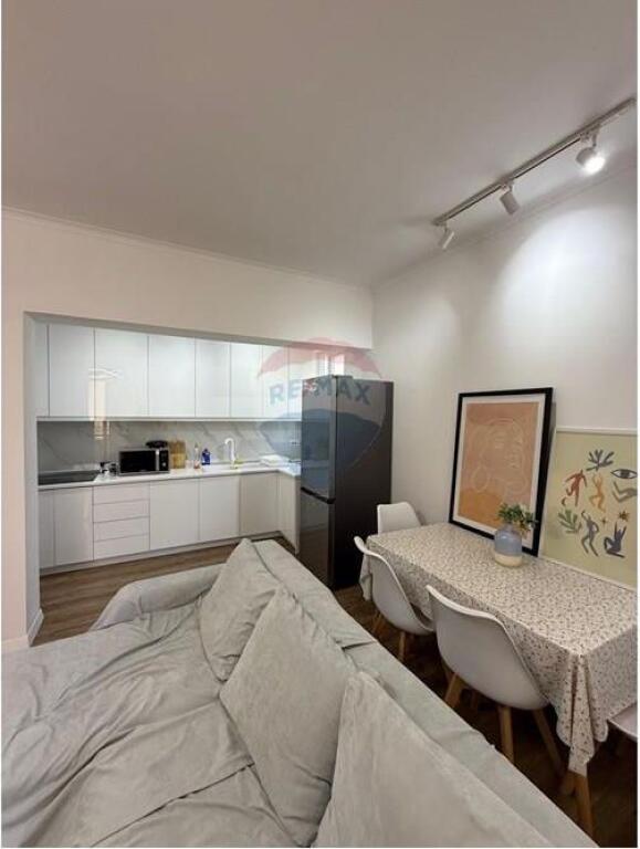 Apartment for /Rent 5th Floor, Existing Building